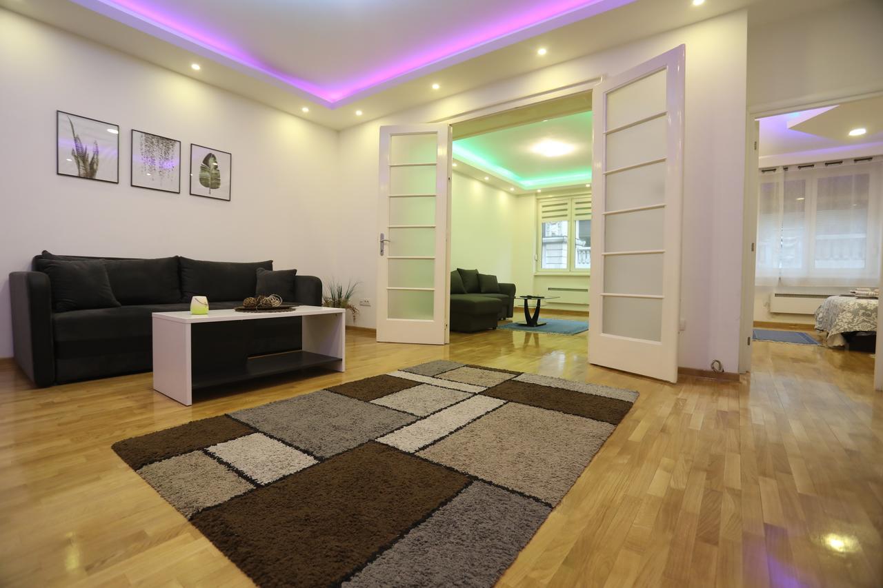 De Luxe Republic Square Apartment Of 100Sqm Beograd Eksteriør bilde